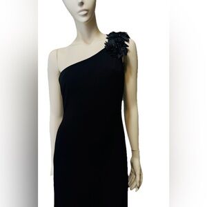 Elegant‎ JS Boutique Black One-Shoulder Dress with Beaded Flower Appliqué